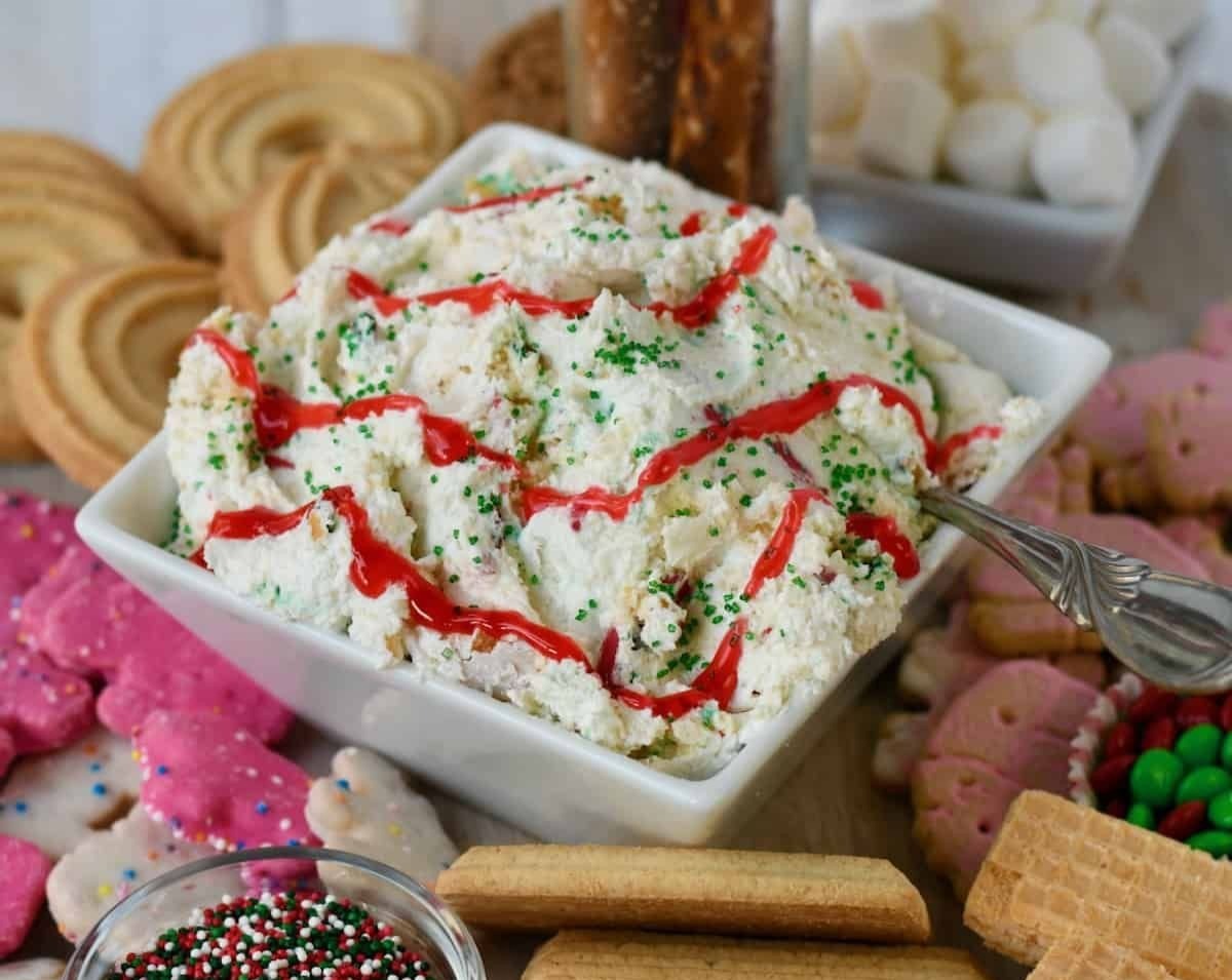 Effortless No Bake Little Debbie Christmas Tree Cake Dip overview