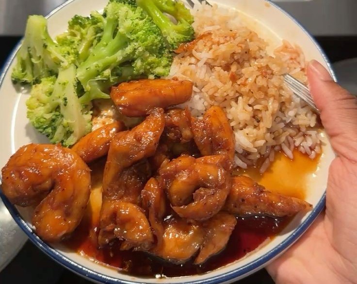 How To Make Sesame Chicken Chinese Takeout Sesame Chicken serving